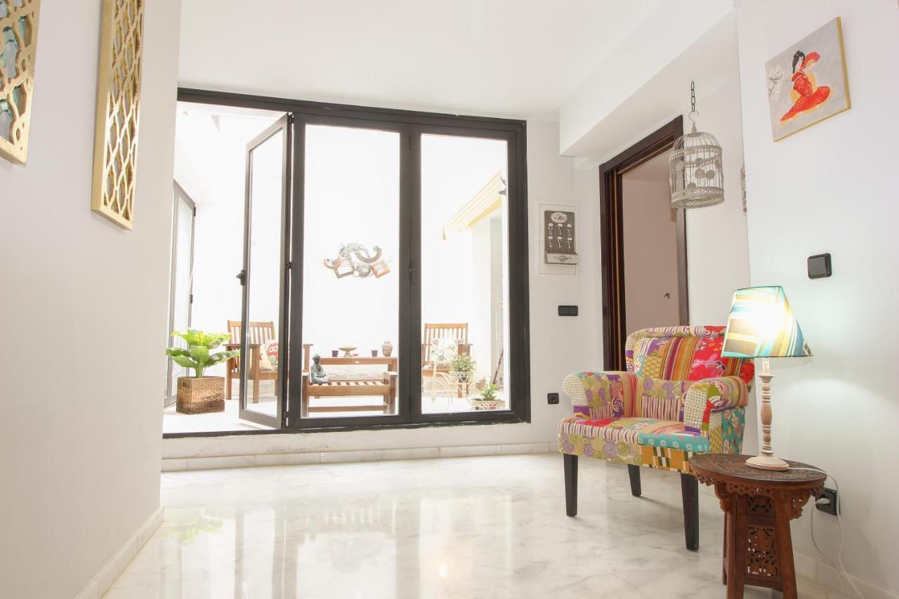 Ferienwohnung Apartamento Livia Junto A La Catedral Sevilla Exterior foto
