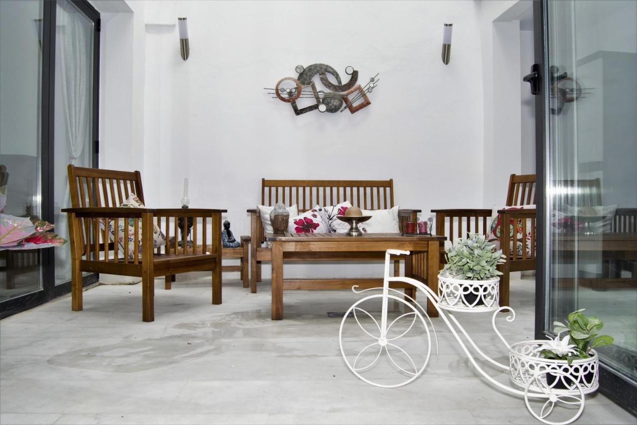 Ferienwohnung Apartamento Livia Junto A La Catedral Sevilla Exterior foto