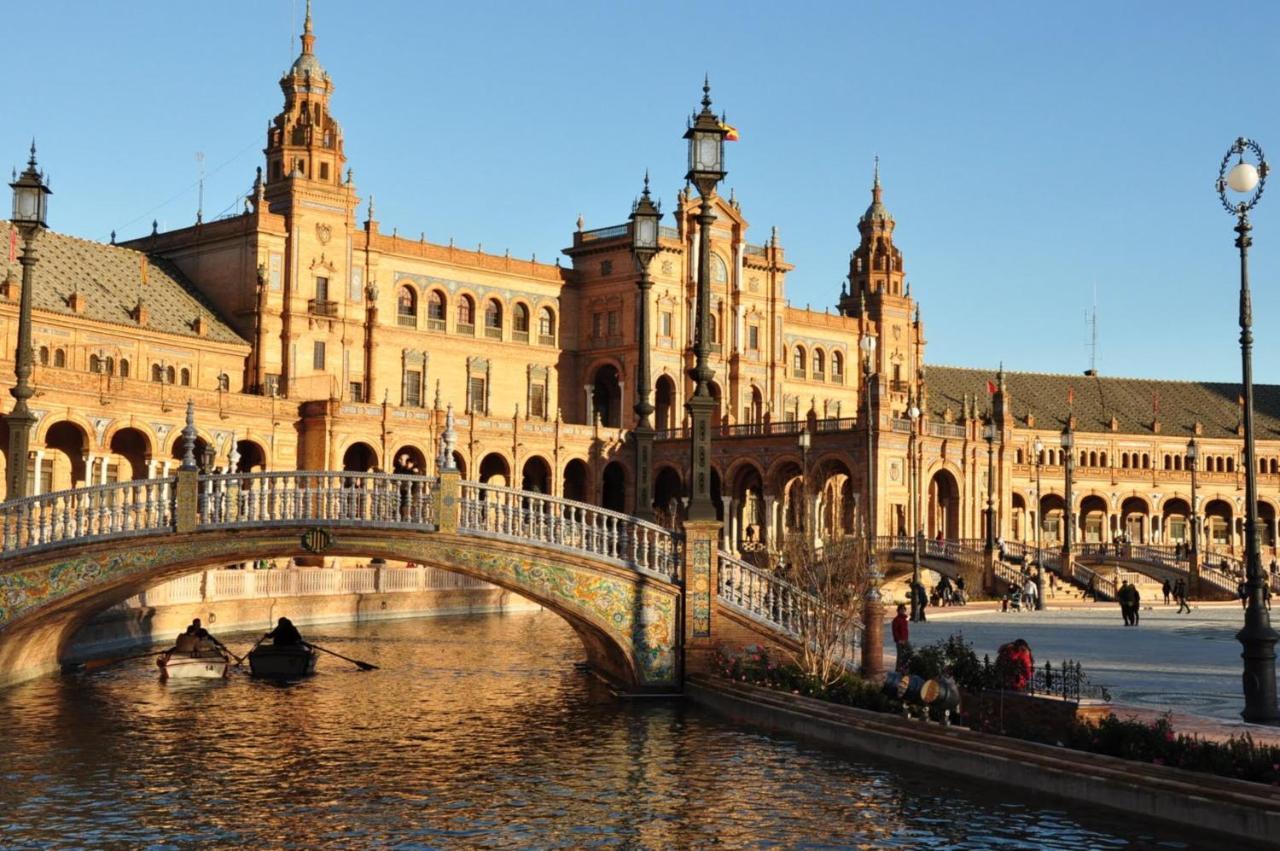 Ferienwohnung Apartamento Livia Junto A La Catedral Sevilla Exterior foto