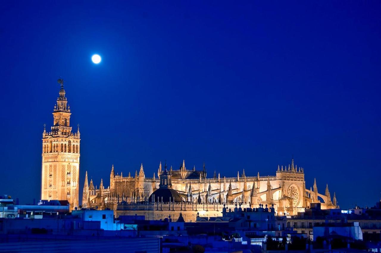 Ferienwohnung Apartamento Livia Junto A La Catedral Sevilla Exterior foto